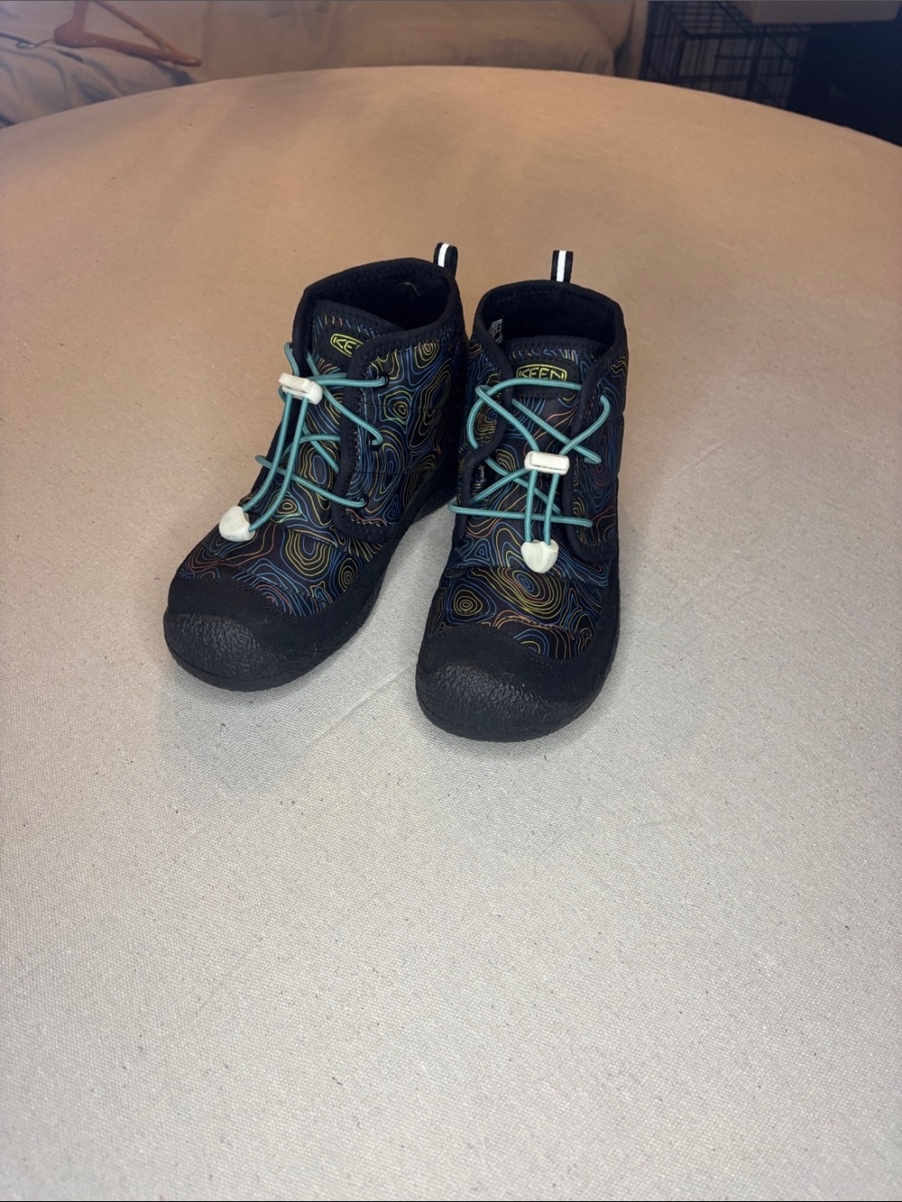 Keen Kids Black Multicolor Topographic Pattern Boots